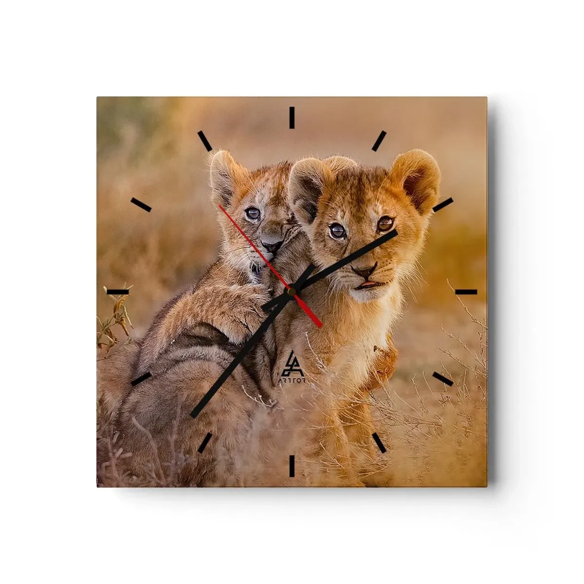Reloj de pared - Reloj de vidrio - Adorables cachorros de león en su entorno natural. - 30x30cm - ¡No molestar! Nos estamos divirtiendo - Decoración de pared moderna para salón y dormitorio ARTTOR