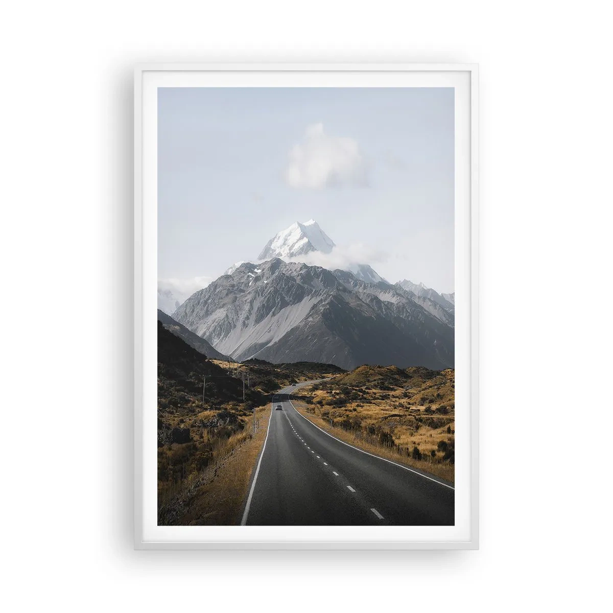 Póster en marco blanco - El camino al corazón de las montañas - 70x100 cm
