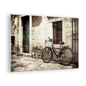 Cuadro sobre vidrio - Impresiones sobre Vidrio - Una bicicleta en blanco y negro apoyada contra una antigua casa de vecindad. - 70x50cm - Regreso al pasado - Decoración de pared moderna para salón y dormitorio ARTTOR