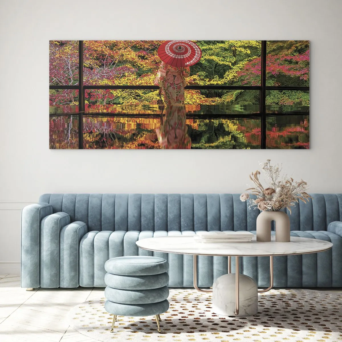 Cuadro sobre vidrio - Impresiones sobre Vidrio - Una mujer con un kimono y un paraguas con el telón de fondo de un paisaje otoñal. - 160x50cm - En un templo de la naturaleza - Decoración de pared moderna para salón y dormitorio ARTTOR