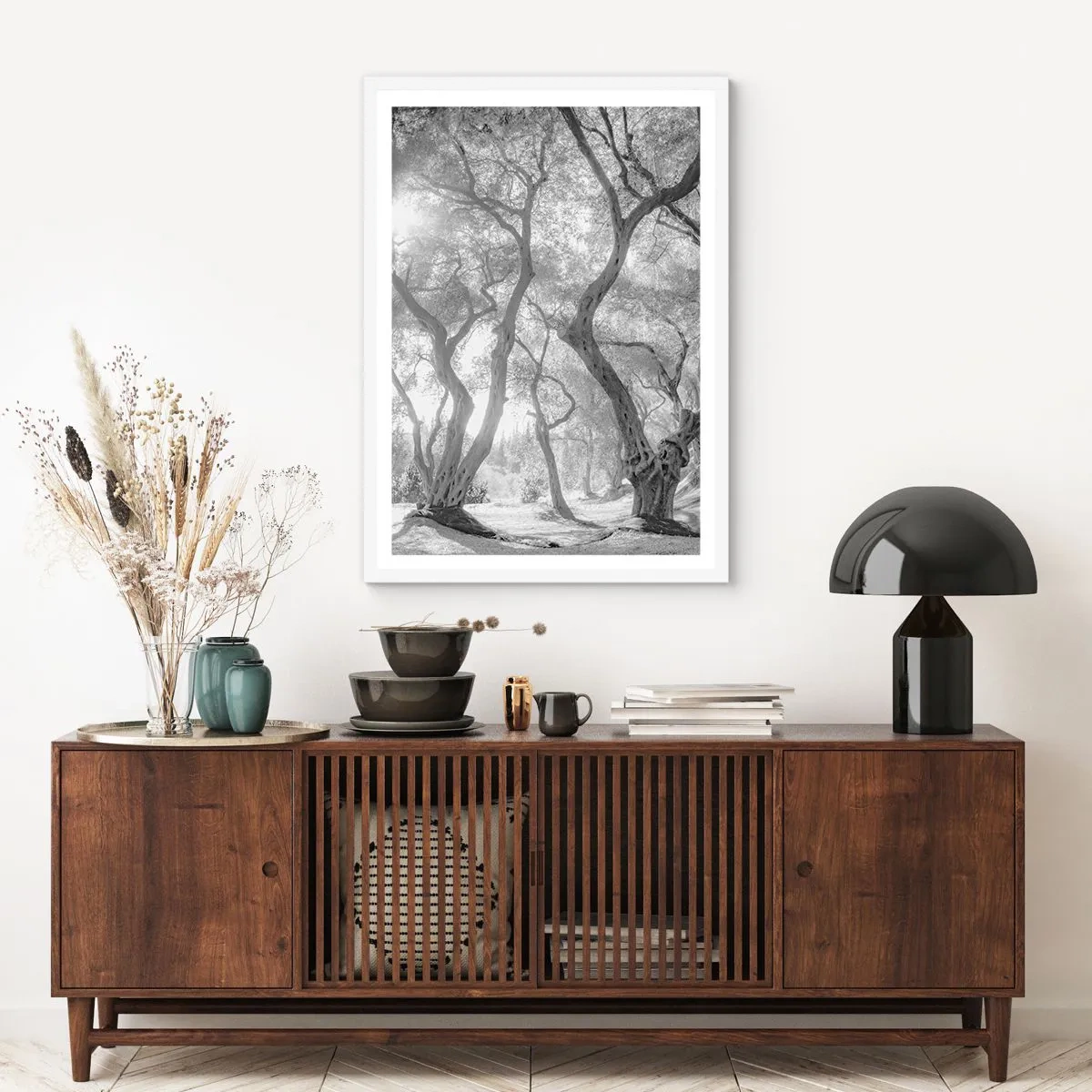 Póster en marco blanco - En un olivar - 50x70 cm