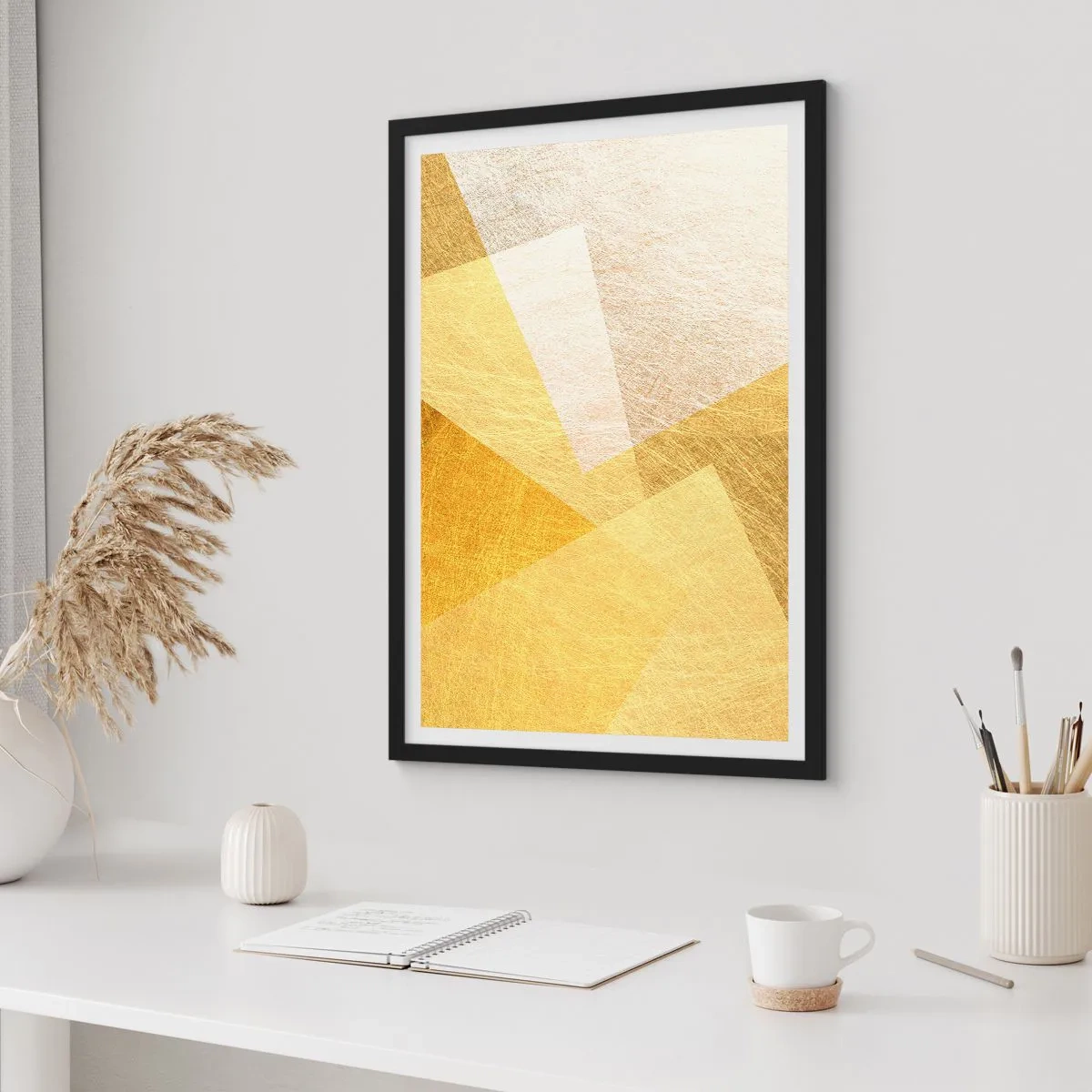 Póster en marco negro - Abstracción geométrica dorada con efecto metálico. - 50x70cm - Tiempo de geometría - Decoración de pared moderna para salón y dormitorio ARTTOR