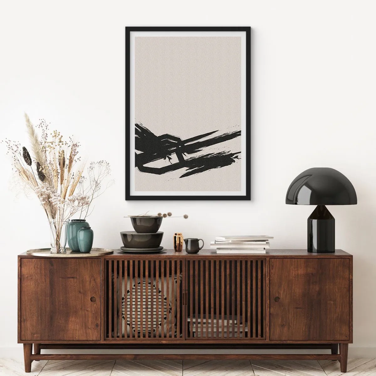 Póster en marco negro - Abstracción dinámica con pincelada en negro. - 50x70cm - Impulso imparable - Decoración de pared moderna para salón y dormitorio ARTTOR