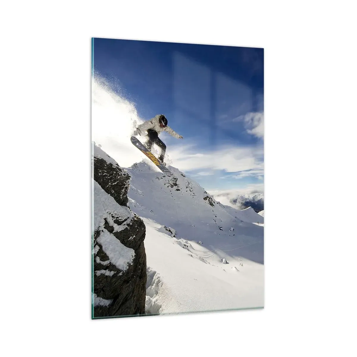 Cuadro sobre vidrio - Impresiones sobre Vidrio - Un snowboarder salta desde un acantilado con montañas cubiertas de nieve al fondo. - 80x120cm - Libertad sin fronteras - Decoración de pared moderna para salón y dormitorio ARTTOR