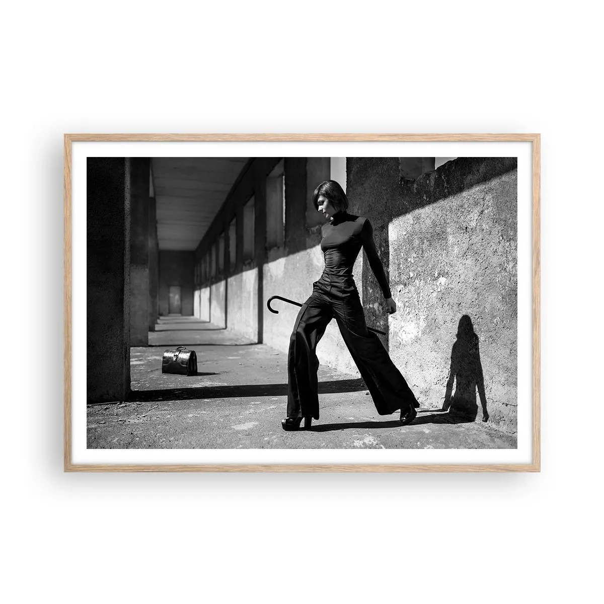 Póster en marco roble claro - Elegancia urbana - 100x70 cm