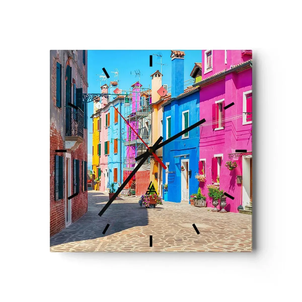 Reloj de pared - Reloj de vidrio - Edificios coloridos en una calle estrecha de la ciudad - 30x30cm - Pueblo colorido - Decoración de pared moderna para salón y dormitorio ARTTOR