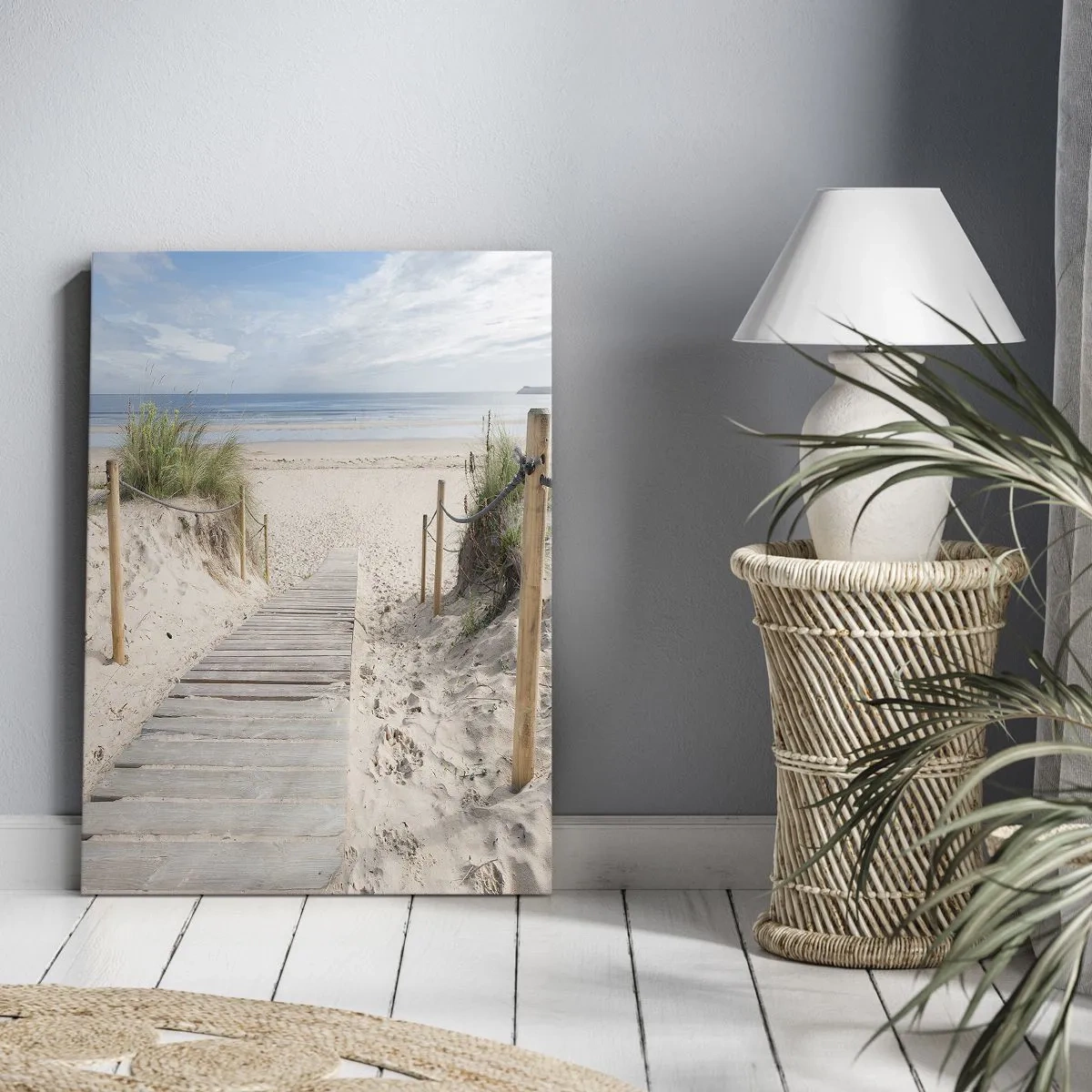 Cuadro sobre lienzo - Impresión de Imagen - Un camino de tablones que conduce a una playa de arena. - 70x100cm - Hasta el horizonte - Decoración de pared moderna para salón y dormitorio ARTTOR