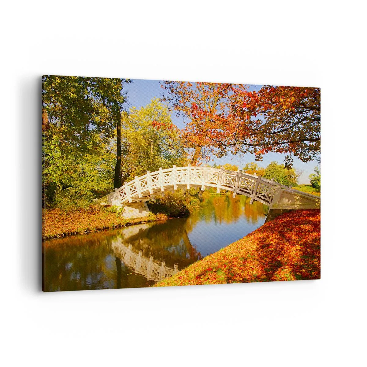 Cuadro sobre lienzo - Impresión de Imagen - Un puente en un parque rodeado de hojas otoñales sobre aguas tranquilas. - 100x70cm - En un puente blanco de suspiros - Decoración de pared moderna para salón y dormitorio ARTTOR