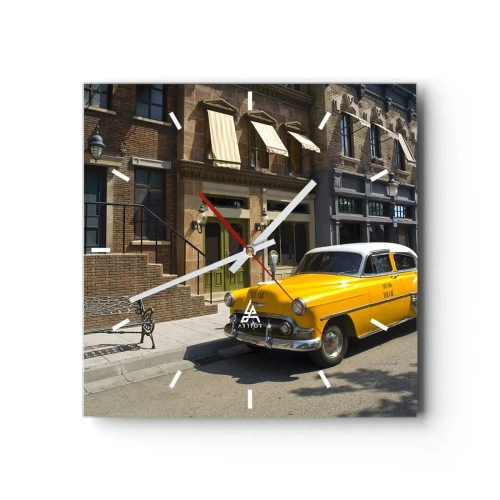 Reloj de pared - Reloj de vidrio - Un taxi amarillo en una calle bordeada de casas de vecindad. - 30x30cm - Érase una vez en América - Decoración de pared moderna para salón y dormitorio ARTTOR