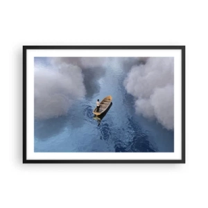 Póster en marco negro - Un hombre en un barco en un mar tranquilo rodeado de nubes. - 70x50cm - La vida - el viaje - lo desconocido - Decoración de pared moderna para salón y dormitorio ARTTOR
