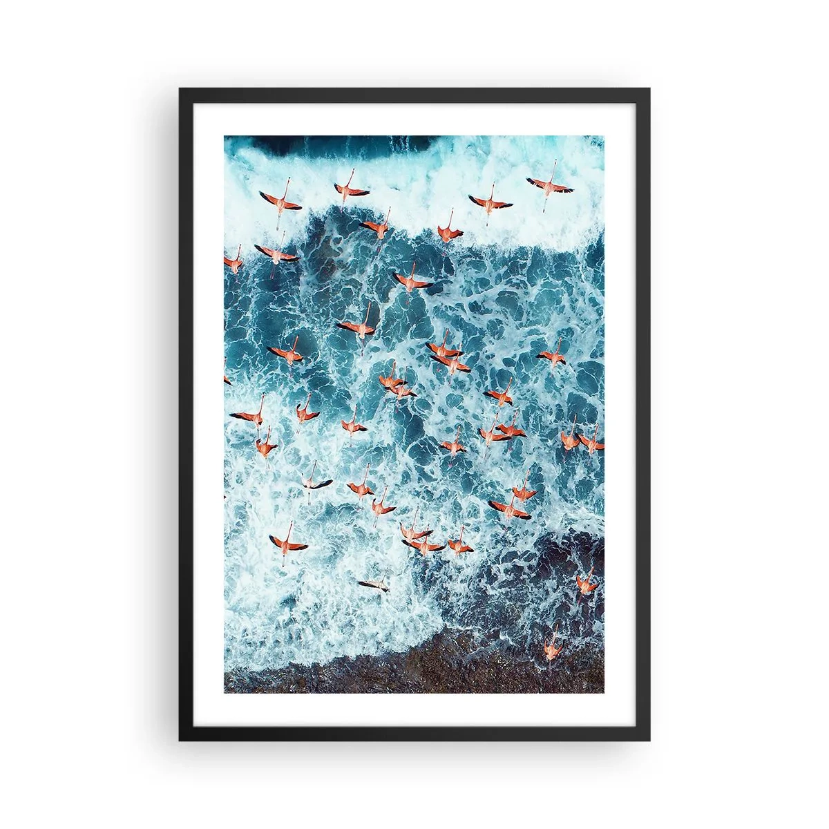 Póster en marco negro - Flamencos sobre las olas del mar en colores intensos - 50x70cm - Un desfile marítimo - Decoración de pared moderna para salón y dormitorio ARTTOR