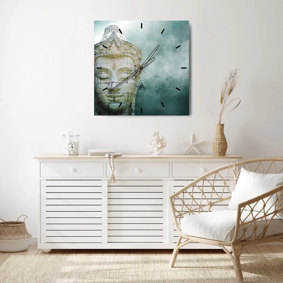 Reloj de pared - Reloj de vidrio - Estatua de Buda con una suave niebla sobre un fondo verde. - 30x30cm - Buscando la luz - Decoración de pared moderna para salón y dormitorio ARTTOR