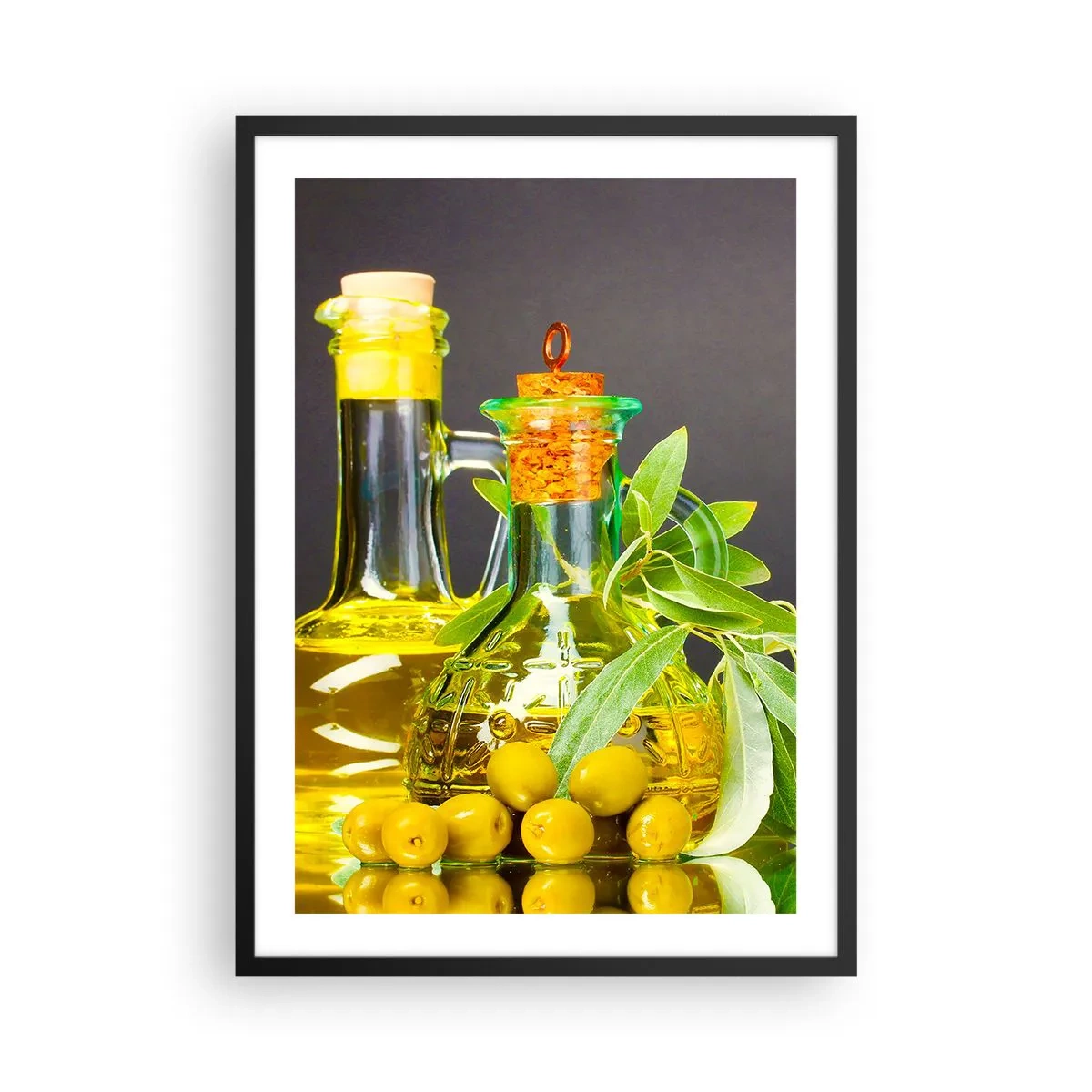 Póster en marco negro - Botellas de aceite de oliva y aceitunas verdes - 50x70cm - Bodegón con aceitunas y aceite - Decoración de pared moderna para salón y dormitorio ARTTOR
