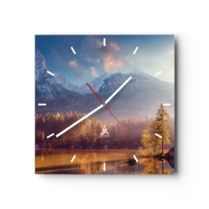 Reloj de pared - Reloj de vidrio - Vista pintoresca del bosque de montaña y el lago al amanecer. - 30x30cm - Entre las montañas y los valles - Decoración de pared moderna para salón y dormitorio ARTTOR