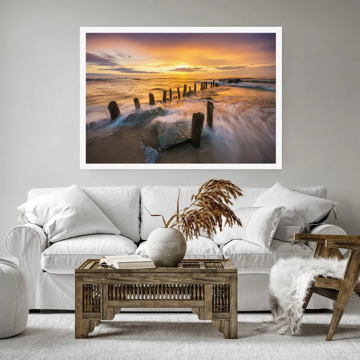 Póster - Puesta de sol sobre el mar con los restos de un antiguo muelle - 100x70cm - La cruda belleza del Báltico - Decoración de pared moderna para salón y dormitorio ARTTOR