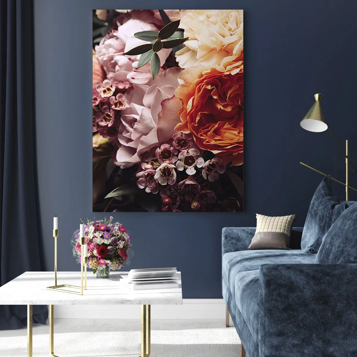 Cuadro sobre vidrio - Impresiones sobre Vidrio - Un primer plano de una composición de rosas, claveles y pequeñas flores. - 50x70cm - Belleza envolvente - Decoración de pared moderna para salón y dormitorio ARTTOR