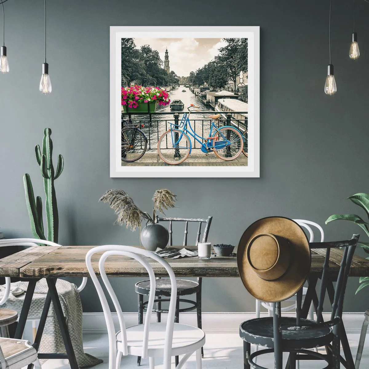 Póster en marco blanco - Los colores de una calle de Ámsterdam - 30x30 cm