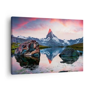 Cuadro sobre lienzo - Impresión de Imagen - Un pico de montaña reflejado en un lago al atardecer. - 70x50cm - El corazón de las montañas arde - Decoración de pared moderna para salón y dormitorio ARTTOR