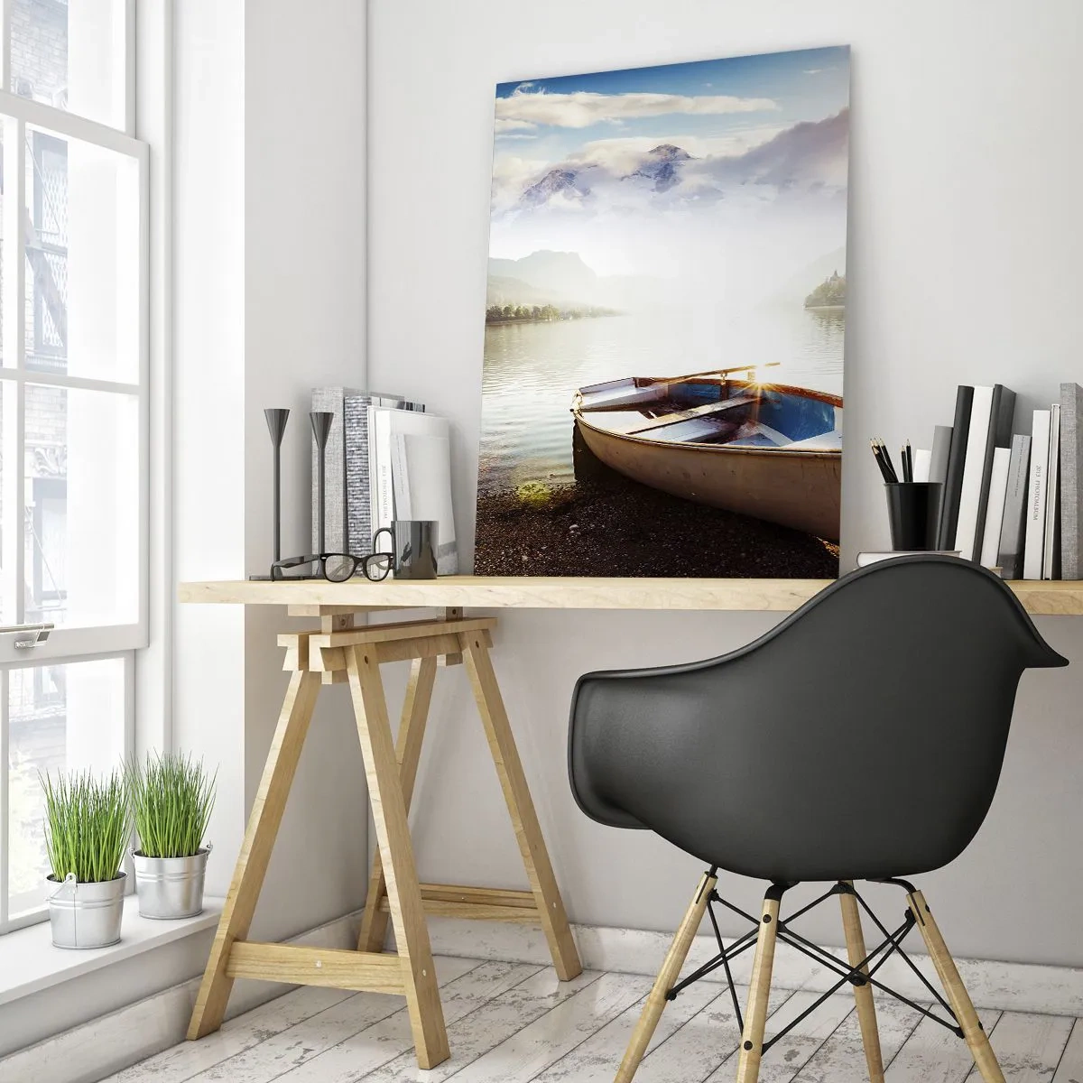 Cuadro sobre vidrio - Impresiones sobre Vidrio - Un barco en la orilla de un lago con vistas a las montañas por la mañana. - 70x100cm - Junto al agua clara - Decoración de pared moderna para salón y dormitorio ARTTOR