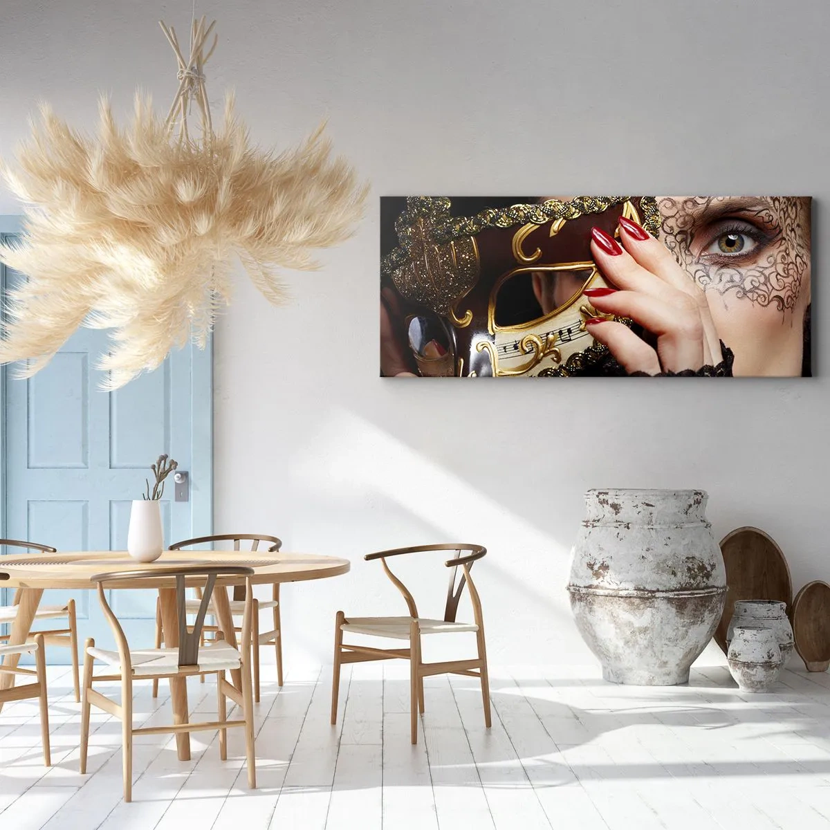 Cuadro sobre lienzo - Impresión de Imagen - Una mujer con una máscara veneciana decorada con oro y encaje. - 120x50cm - Mi mundo es barroco - Decoración de pared moderna para salón y dormitorio ARTTOR