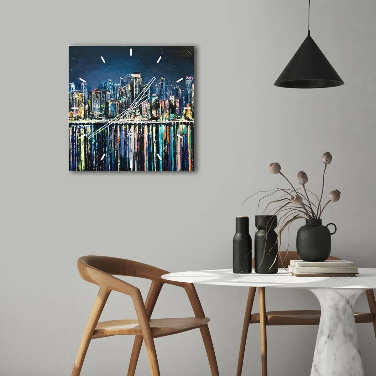 Reloj de pared - Reloj de vidrio - Panorama de la ciudad nocturna reflejada en el agua. - 30x30cm - Una cascada de luces - Decoración de pared moderna para salón y dormitorio ARTTOR