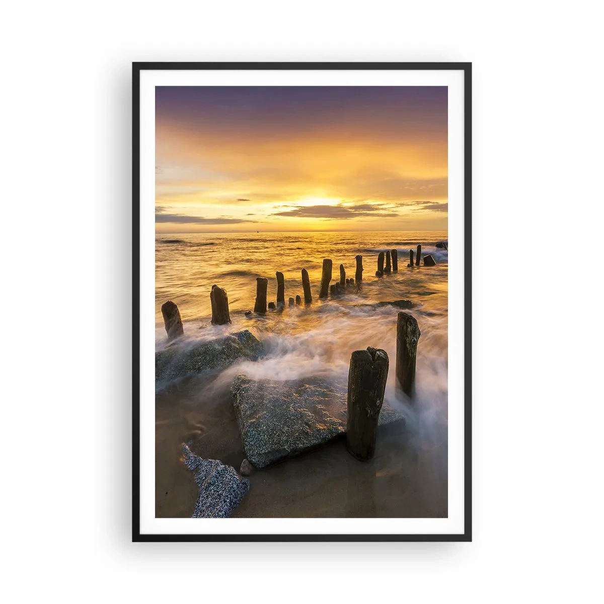 Póster en marco negro - La cruda belleza del Báltico - 70x100 cm