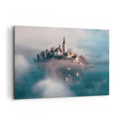 Cuadro sobre lienzo - Impresión de Imagen - Una isla pintoresca con una iglesia rodeada de niebla. - 100x70cm - Isla de los sueños - Decoración de pared moderna para salón y dormitorio ARTTOR