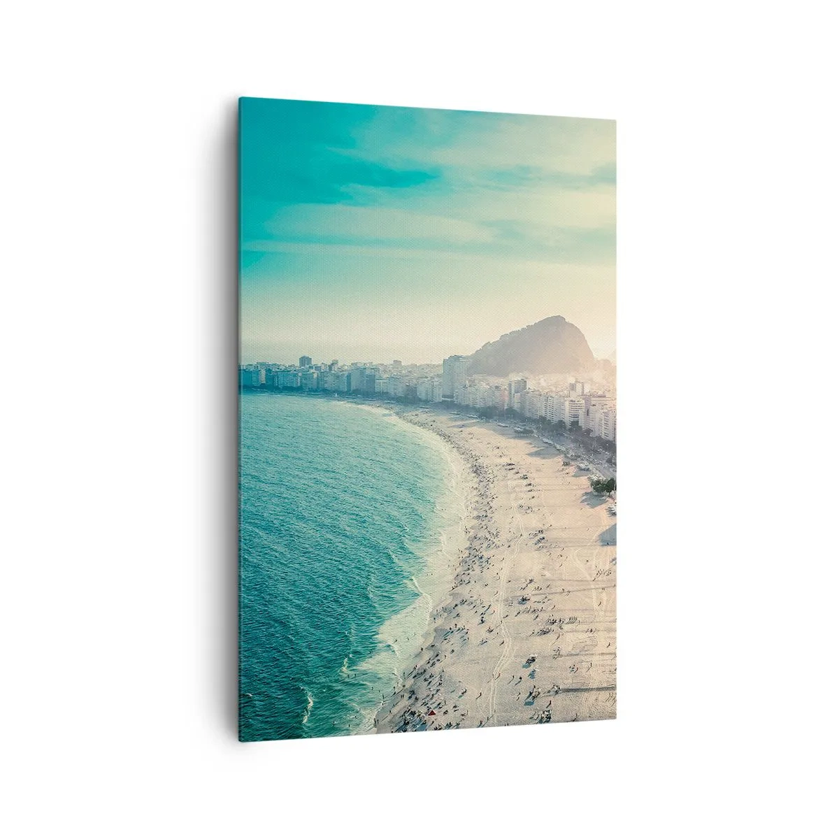 Cuadro sobre lienzo - Impresión de Imagen - Panorama de la playa de Copacabana con montañas al fondo en Río de Janeiro - 80x120cm - Vacaciones perpetuas en Río - Decoración de pared moderna para salón y dormitorio ARTTOR