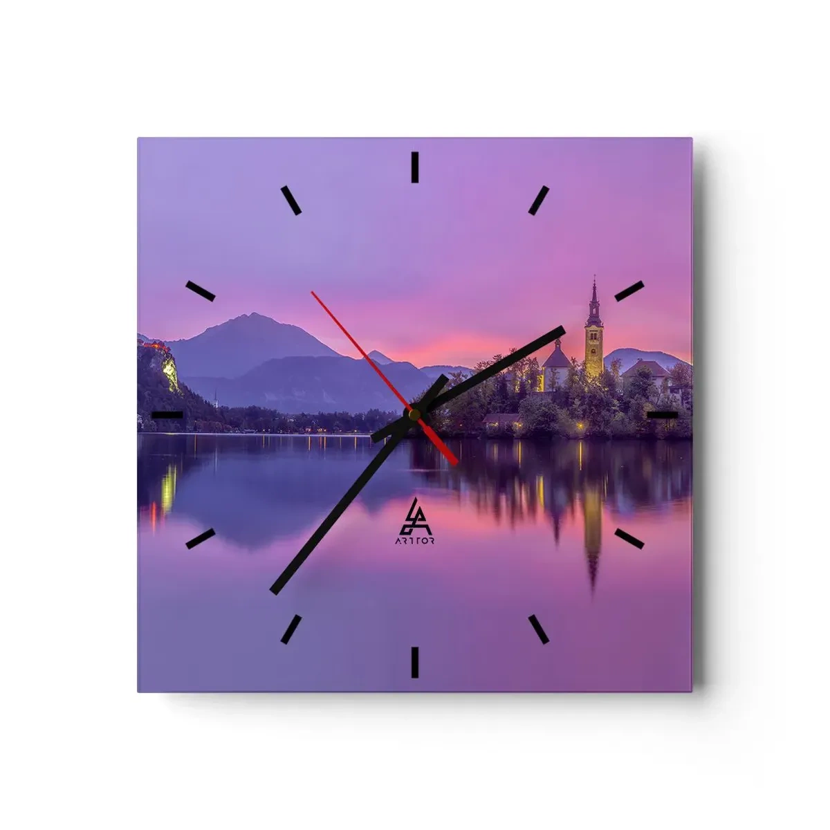 Reloj de pared - Reloj de vidrio - Lago con una isla y una iglesia al atardecer - 30x30cm - Isla de cuento de hadas al atardecer - Decoración de pared moderna para salón y dormitorio ARTTOR