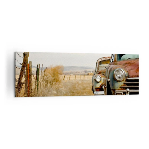 Cuadro sobre lienzo - Impresión de Imagen - Dos coches viejos en un camino de tierra junto a una valla de madera. - 160x50cm - Un merecido descanso - Decoración de pared moderna para salón y dormitorio ARTTOR