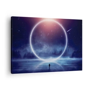 Cuadro sobre lienzo - Impresión de Imagen - Un paisaje mágico con una figura y un círculo de luz por la noche. - 70x50cm - Ya están aquí... - Decoración de pared moderna para salón y dormitorio ARTTOR