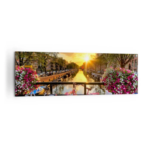 Cuadro sobre lienzo - Impresión de Imagen - Bicicletas en un puente bajo el resplandor del sol poniente. - 160x50cm - Mañana de primavera en Ámsterdam - Decoración de pared moderna para salón y dormitorio ARTTOR
