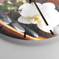 Esfera sin numeración, con rayas