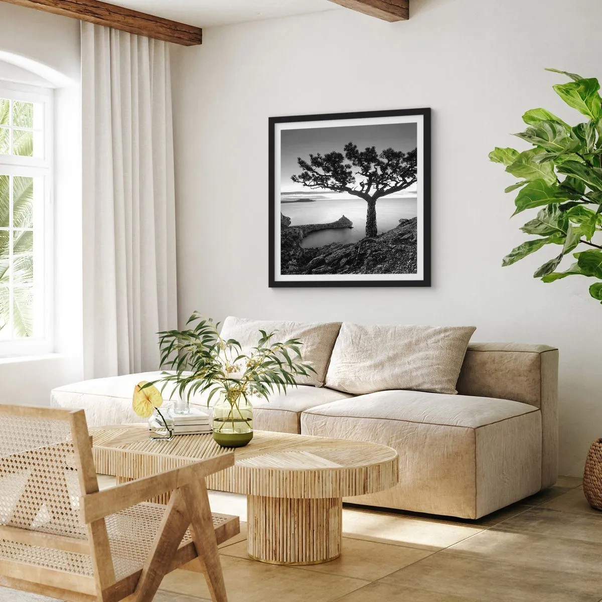 Póster en marco negro - Calma hasta el horizonte - 60x60 cm