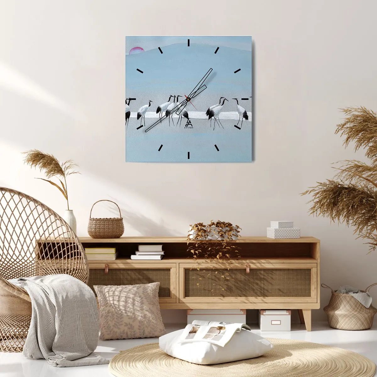 Reloj de pared - Reloj de vidrio - Un grupo de grullas contra un cielo azul y el sol naciente. - 30x30cm - Después de un día caluroso - Decoración de pared moderna para salón y dormitorio ARTTOR