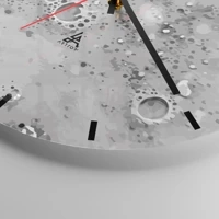 Esfera sin numeración, con rayas