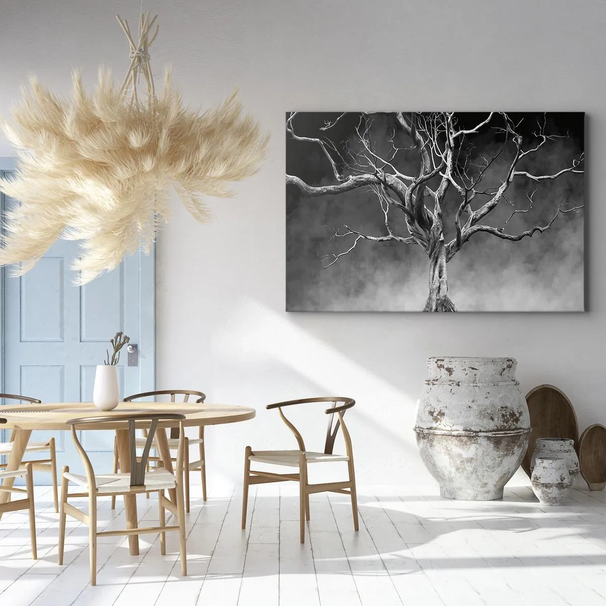Cuadro sobre lienzo - Impresión de Imagen - Un árbol seco en blanco y negro contra la niebla. - 70x50cm - Primordial y sagrado - Decoración de pared moderna para salón y dormitorio ARTTOR