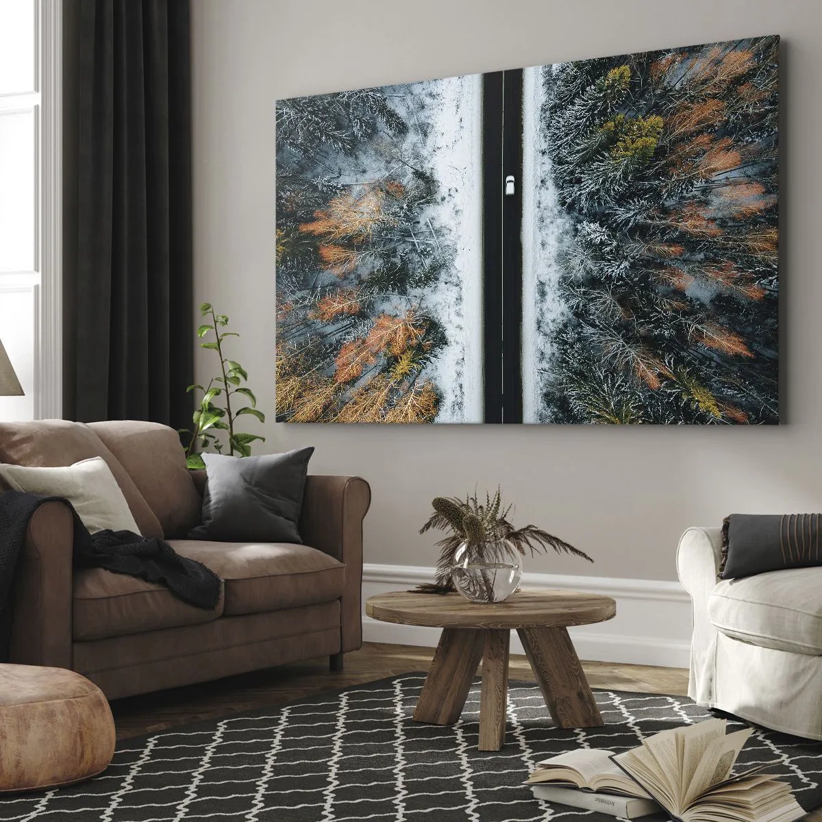 Cuadro sobre lienzo - Impresión de Imagen - Un camino a través de un bosque invernal visto a vista de pájaro - 120x80cm - Atravesar el bosque en invierno - Decoración de pared moderna para salón y dormitorio ARTTOR
