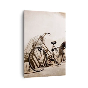 Cuadro sobre lienzo - Impresión de Imagen - Dos bicicletas apoyadas contra una vieja pared de estilo retro. - 70x100cm - El inolvidable encanto del pasado - Decoración de pared moderna para salón y dormitorio ARTTOR