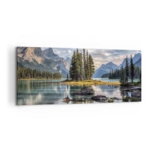 Cuadro sobre lienzo - Impresión de Imagen - Un paisaje de montaña con una isla rodeada por un lago tranquilo. - 120x50cm - Sobre el agua cristalina... - Decoración de pared moderna para salón y dormitorio ARTTOR