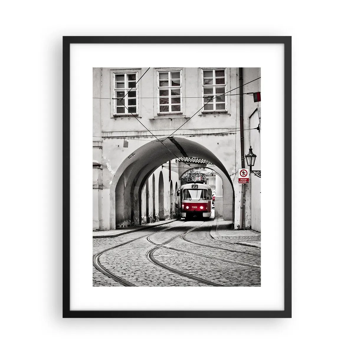 Póster en marco negro - A través del laberinto urbano - 40x50 cm
