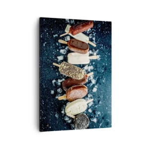 Cuadro sobre lienzo - Impresión de Imagen - Paletas de hielo de colores dispuestas sobre hielo con un fondo oscuro - 50x70cm - El sabor del verano caluroso - Decoración de pared moderna para salón y dormitorio ARTTOR