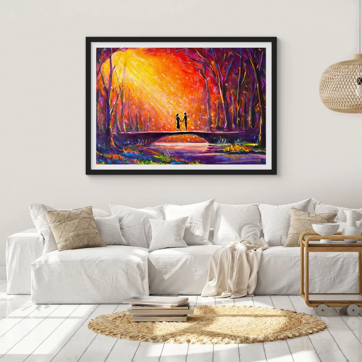 Póster en marco negro - Pareja romántica en un puente en el bosque otoñal - 70x50cm - El cielo también los ama - Decoración de pared moderna para salón y dormitorio ARTTOR