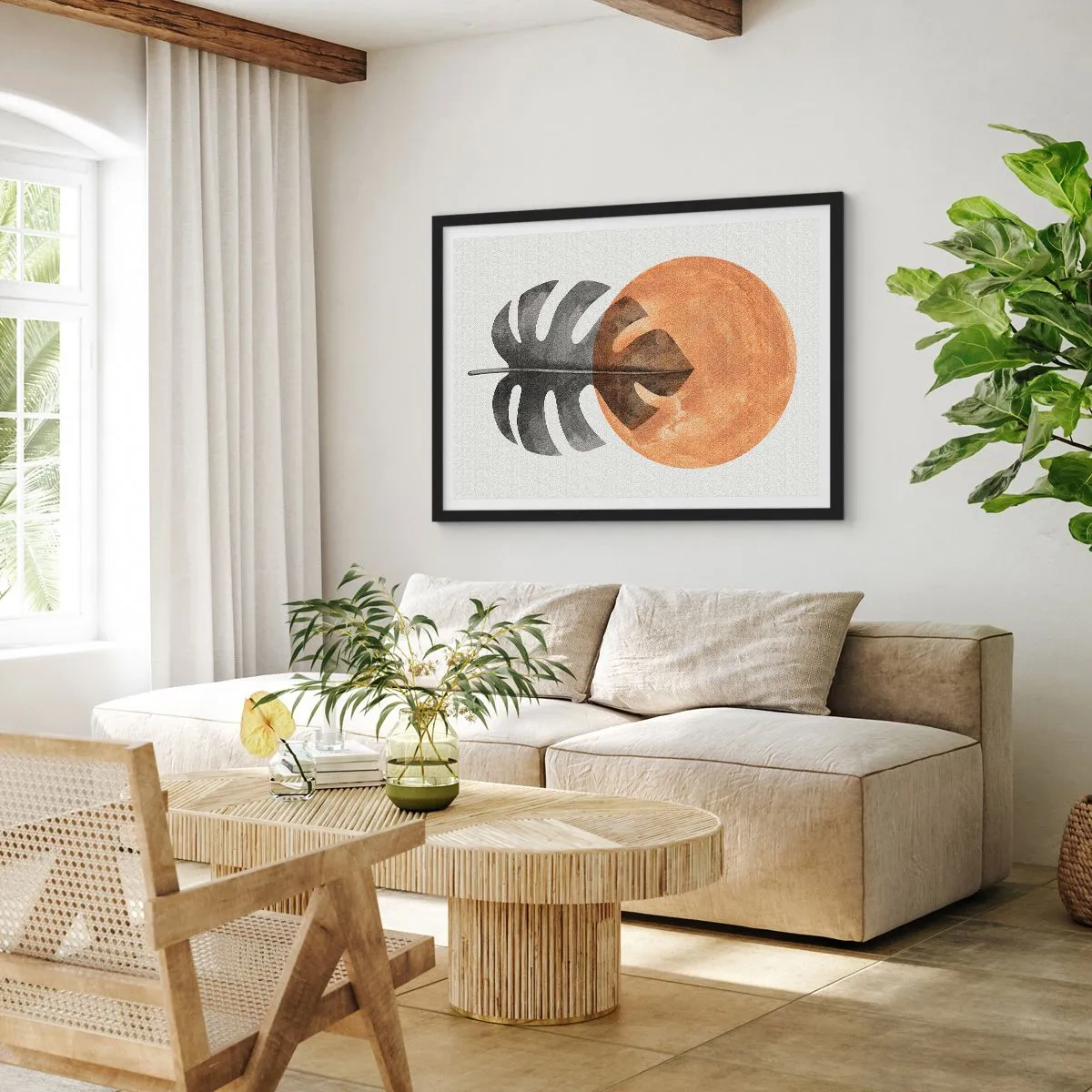 Póster en marco negro - Hoja de monstera y círculo dorado sobre un fondo claro - 70x50cm - Siempre el sol - Decoración de pared moderna para salón y dormitorio ARTTOR