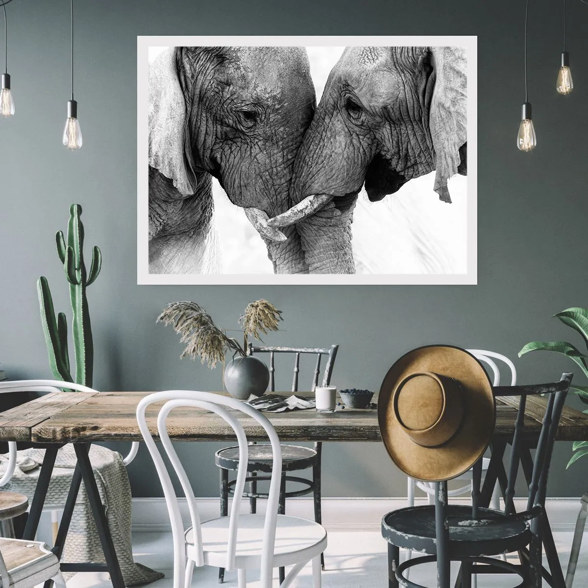 Póster - Dos elefantes en un gesto tierno sobre un fondo monocromático. - 100x70cm - Una confesión sincera - Decoración de pared moderna para salón y dormitorio ARTTOR