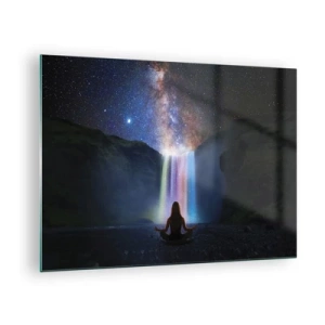 Cuadro sobre vidrio - Impresiones sobre Vidrio - Meditación frente a una cascada colorida por la noche. - 70x50cm - Armonía absoluta - Decoración de pared moderna para salón y dormitorio ARTTOR