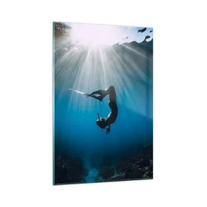 Cuadro sobre vidrio - Impresiones sobre Vidrio - Un buzo flotando en un haz de luz bajo el agua. - 80x120cm - Danza subacuática - Decoración de pared moderna para salón y dormitorio ARTTOR