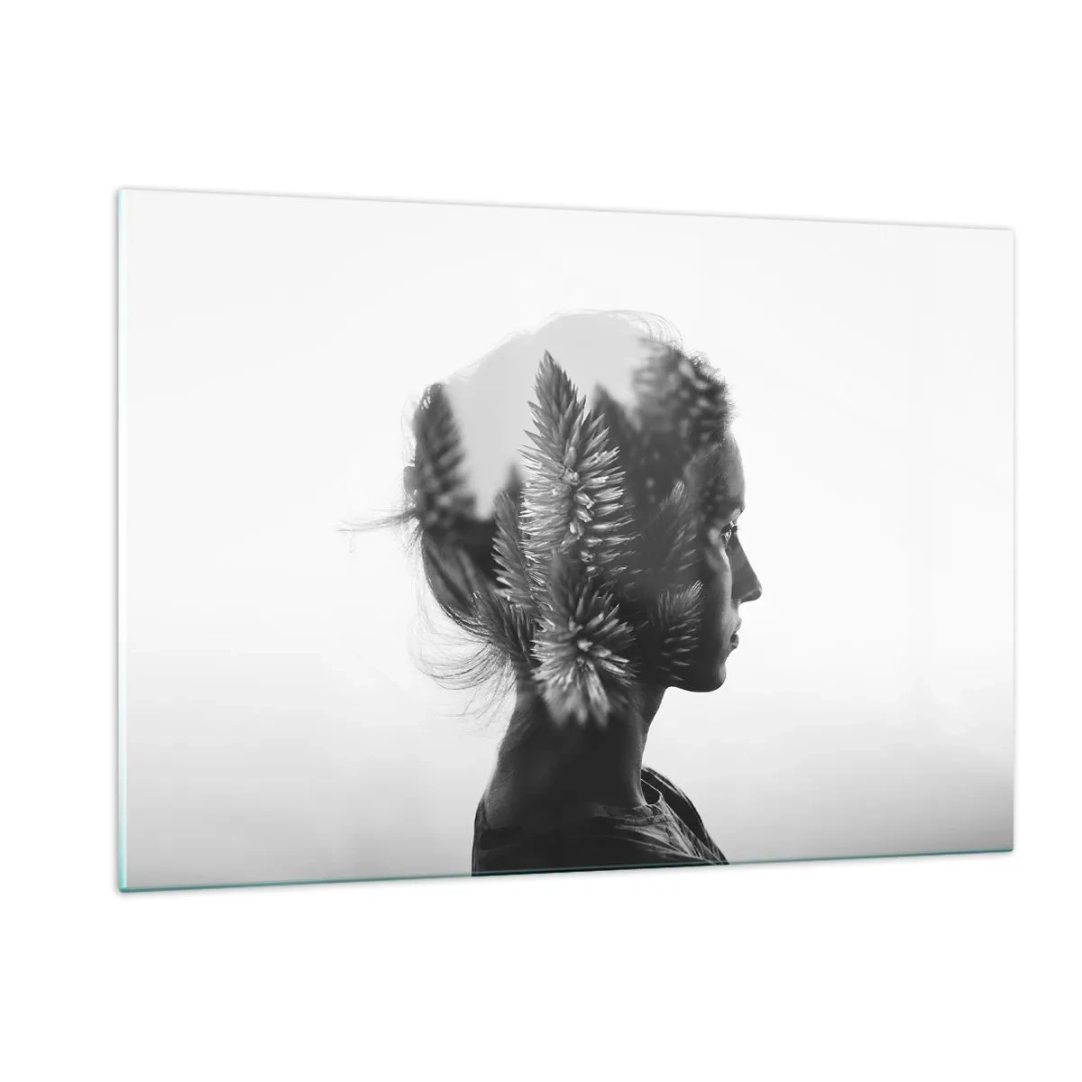 Cuadro sobre vidrio - Impresiones sobre Vidrio - Una mujer en blanco y negro con un motivo de bosque de coníferas superpuesto. - 120x80cm - La dama del bosque de pinos - Decoración de pared moderna para salón y dormitorio ARTTOR