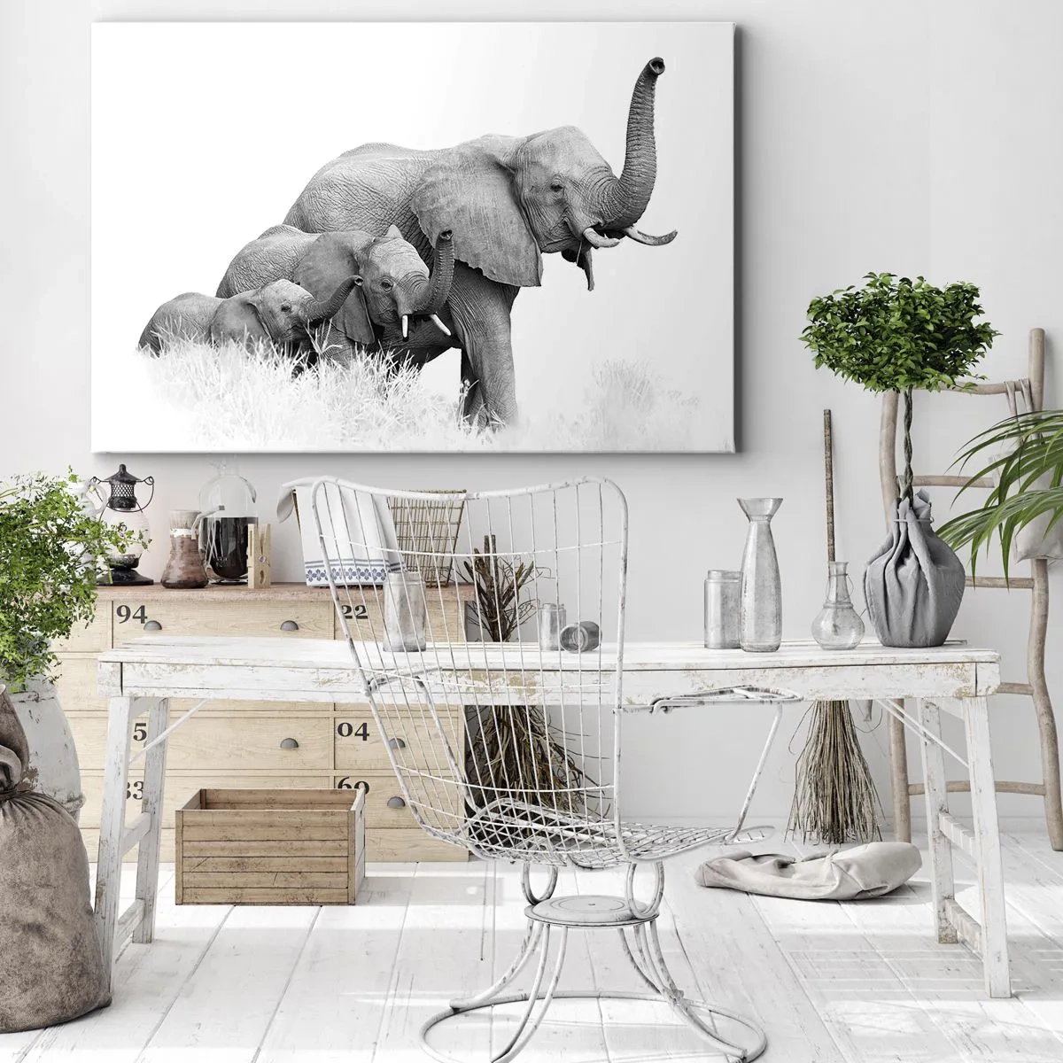 Cuadro sobre lienzo - Impresión de Imagen - Una familia de elefantes frente a un paisaje africano en blanco y negro. - 70x50cm - Uno, dos, tres - Decoración de pared moderna para salón y dormitorio ARTTOR