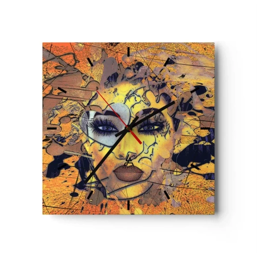 Reloj de pared - Reloj de vidrio - Retrato abstracto de una mujer en tonos amarillo dorado. - 30x30cm - La belleza del sol - Decoración de pared moderna para salón y dormitorio ARTTOR
